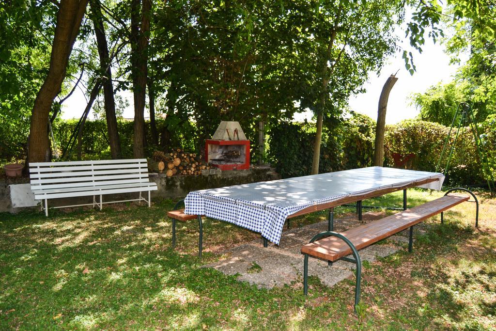 Agriturismo Ca' La Pergola Lugagnano Esterno foto